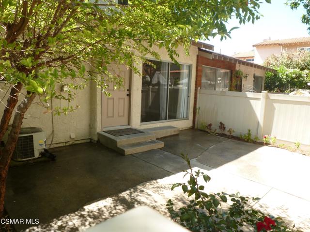 1283 Ramona Drive, Newbury Park CA: https://media.crmls.org/mediaz/48923e20-26c3-43f5-acf0-54560af0f56d.jpg