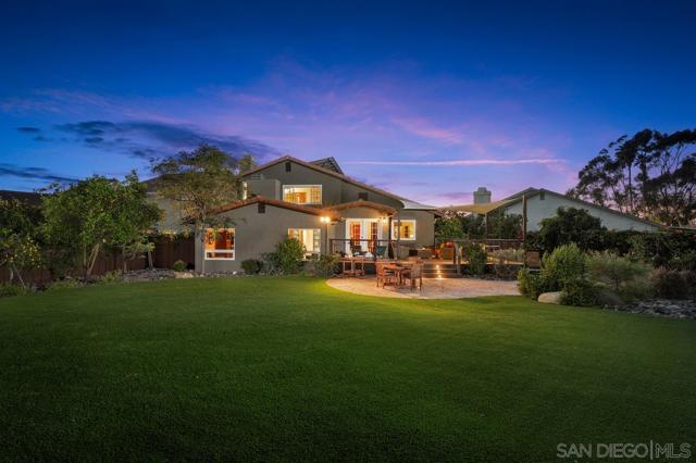 7233 Canyon Hill Ct, San Diego CA: https://media.crmls.org/mediaz/4892b414-fac4-4fea-ab6b-fb18f065ad65.jpg