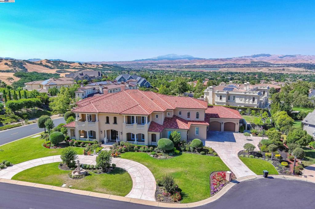 1916 Ticino Ct