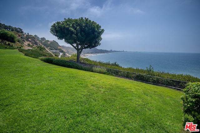 Drew Fenton | 17366 W Sunset Boulevard Pacific Palisades CA | MLS: 6814640