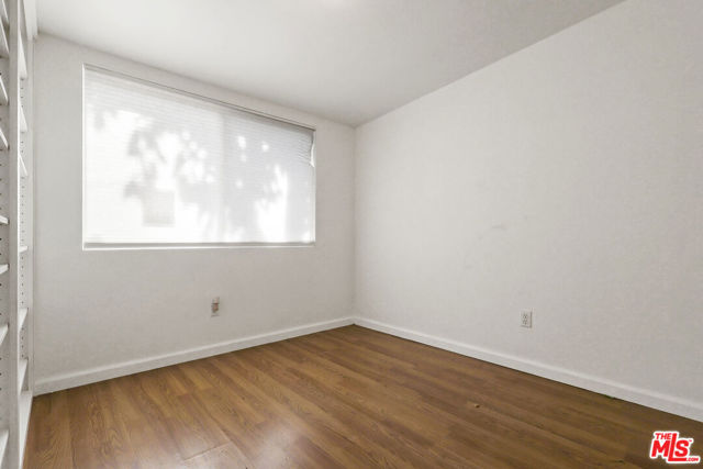 1204 Smith Place, Long Beach, California 90806, 3 Bedrooms Bedrooms, 0 ,1 BathroomBathrooms,Single Family Residence,For Sale,Smith,0,25631795