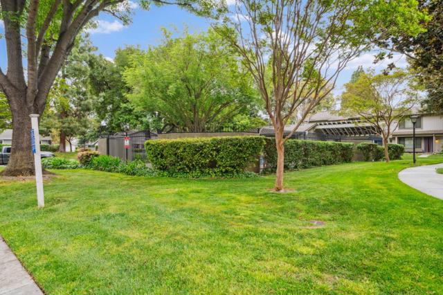 4922 Pony Pass Circle, San Jose CA: https://media.crmls.org/mediaz/48952ead-24f1-4a25-b7fa-0ca73b667814.jpg