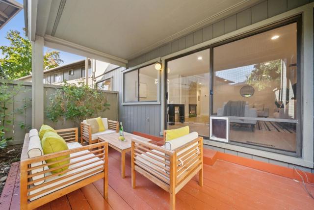 14355 Saratoga Avenue, Saratoga CA: https://media.crmls.org/mediaz/4895ac6b-c129-4e4b-b65c-a7f4d4eaa68e.jpg