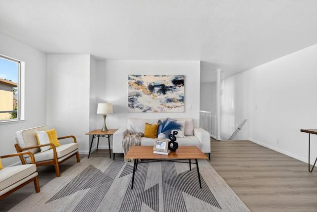 18848 Eisenhower Street, Salinas CA: https://media.crmls.org/mediaz/48961290-40c4-43d9-9797-1ca2966f5aad.jpg