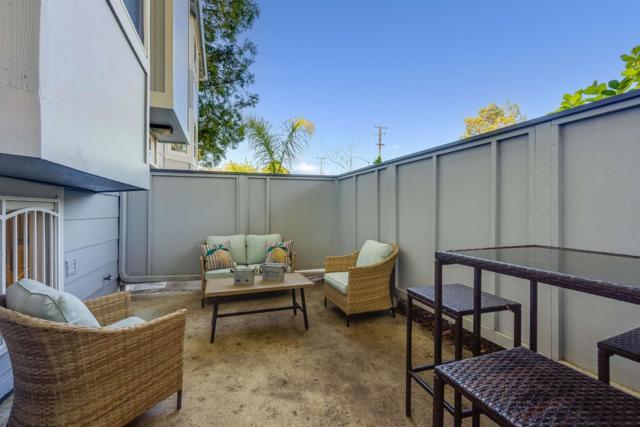 159 Centre Street, Mountain View CA: https://media.crmls.org/mediaz/4896f071-83a5-4831-b640-0b478716034d.jpg