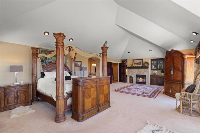 Image 47 of 132 For 2544 Butch Drive