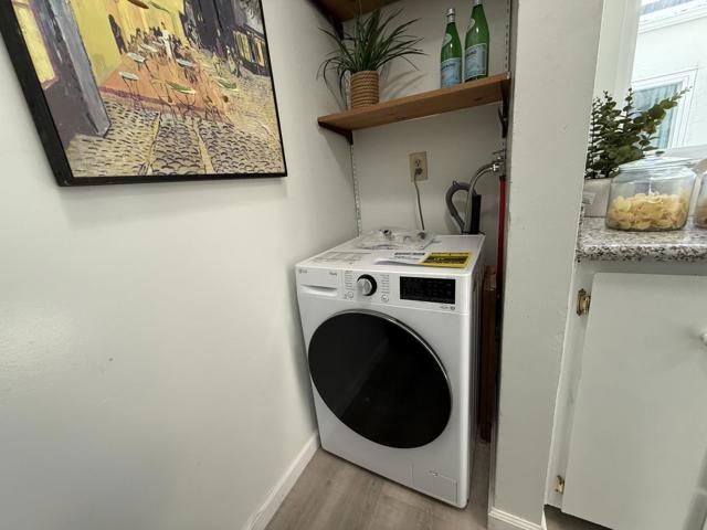 1919 Alameda De Las Pulgas, San Mateo CA: https://media.crmls.org/mediaz/4898182e-786f-45e3-b21d-56cb5146461c.jpg