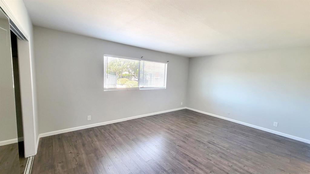 806 4th - photo 19