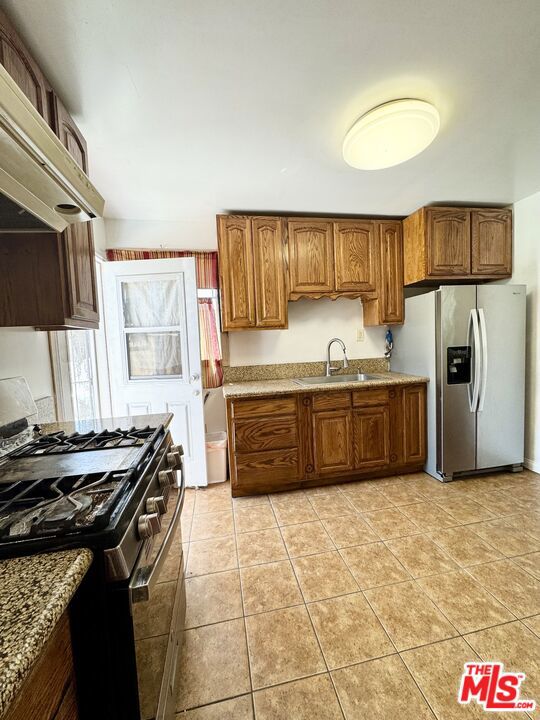 14702 Studebaker Road, Norwalk CA: https://media.crmls.org/mediaz/489a4fcf-472d-4acf-9770-6f4ea3820759.jpg