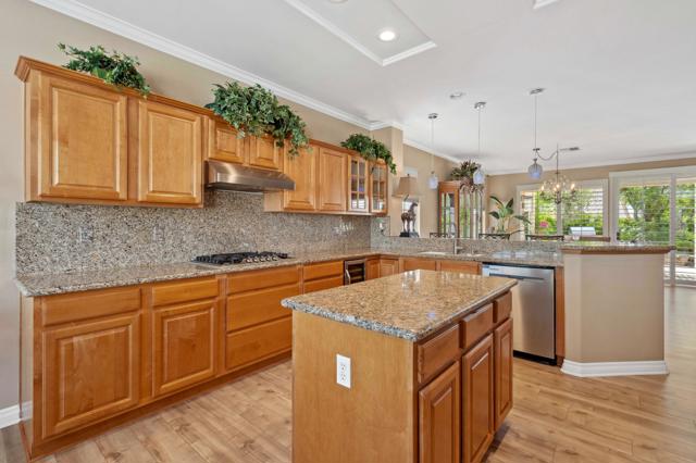 78305 Kensington Avenue, Palm Desert CA: https://media.crmls.org/mediaz/489a60da-6cda-464f-88a5-9a56d812e190.jpg