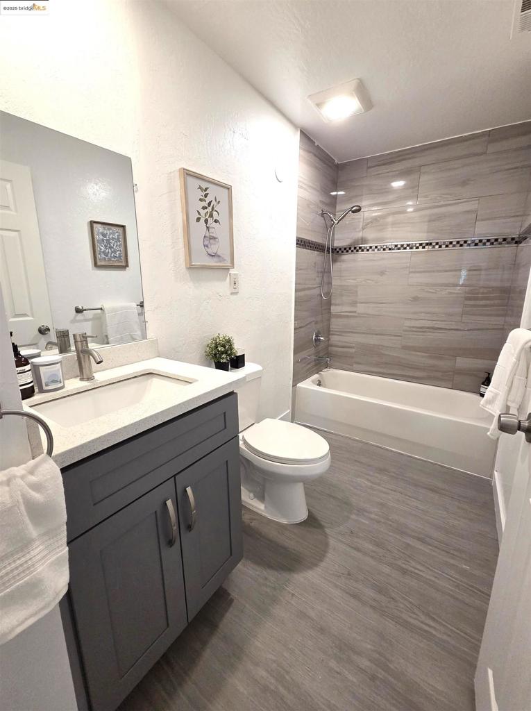 MLS #41117405 image #16