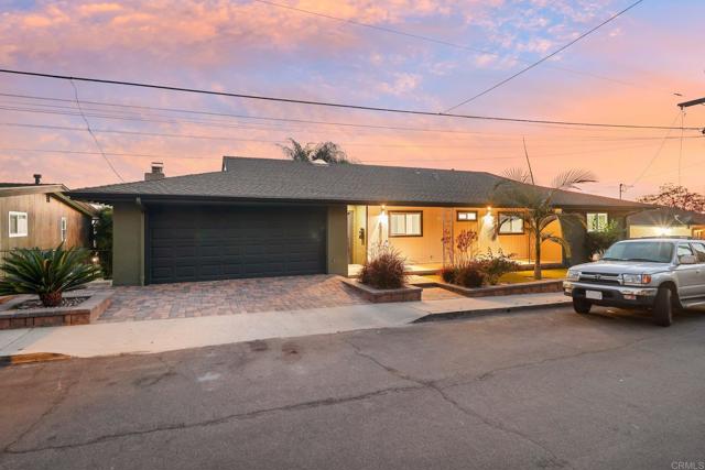 Image 6 of 73 For 4326 Avon Drive