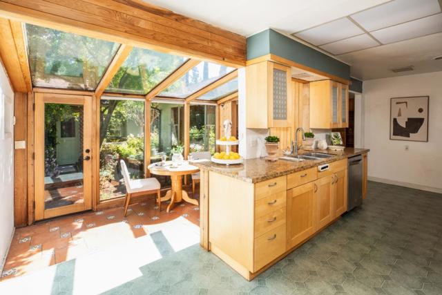 Image 7 of 37 For 800 Loyola Drive