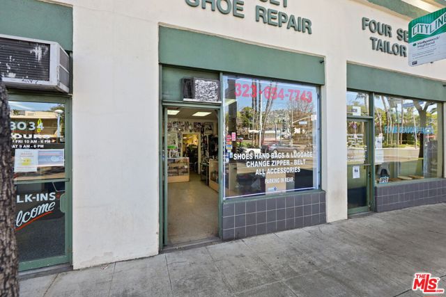 8042 SANTA MONICA Boulevard photo 7