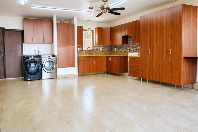 1453 Gustavo Street, El Cajon CA: https://media.crmls.org/mediaz/489d469c-0818-4b0e-9c03-528fca550be9.jpg