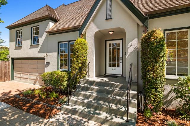 1000 Capuchino Avenue, Burlingame CA: https://media.crmls.org/mediaz/489d6b3a-592f-490a-abde-85f5a07e255d.jpg