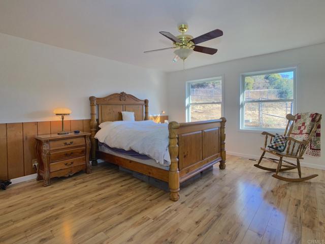 Image 13 of 30 For 10252 Oak Grove Dr