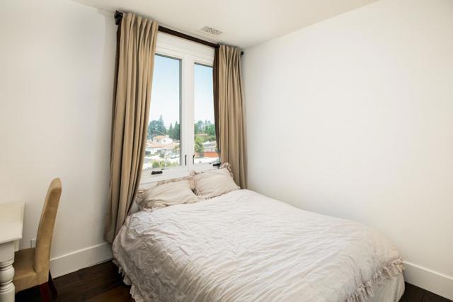 540 Fierro Loop, Campbell CA: https://media.crmls.org/mediaz/489e8e78-eb16-49d4-ad92-c1a70b783fe1.jpg