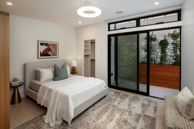 596 Franklin Street, Mountain View CA: https://media.crmls.org/mediaz/489e9797-8231-4ae1-8da5-4358f6615cc2.jpg