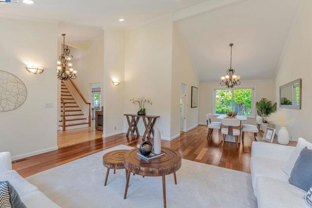 483 Becado Place, Fremont CA: https://media.crmls.org/mediaz/489f8edc-f31b-4c68-8a1e-8f3ed1bed6f1.jpg