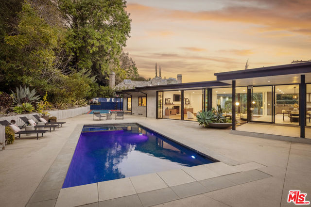 9991 Liebe Drive, Beverly Hills CA: https://media.crmls.org/mediaz/48a1e4ae-6db3-4558-b893-7b45b9edc2cc.jpg