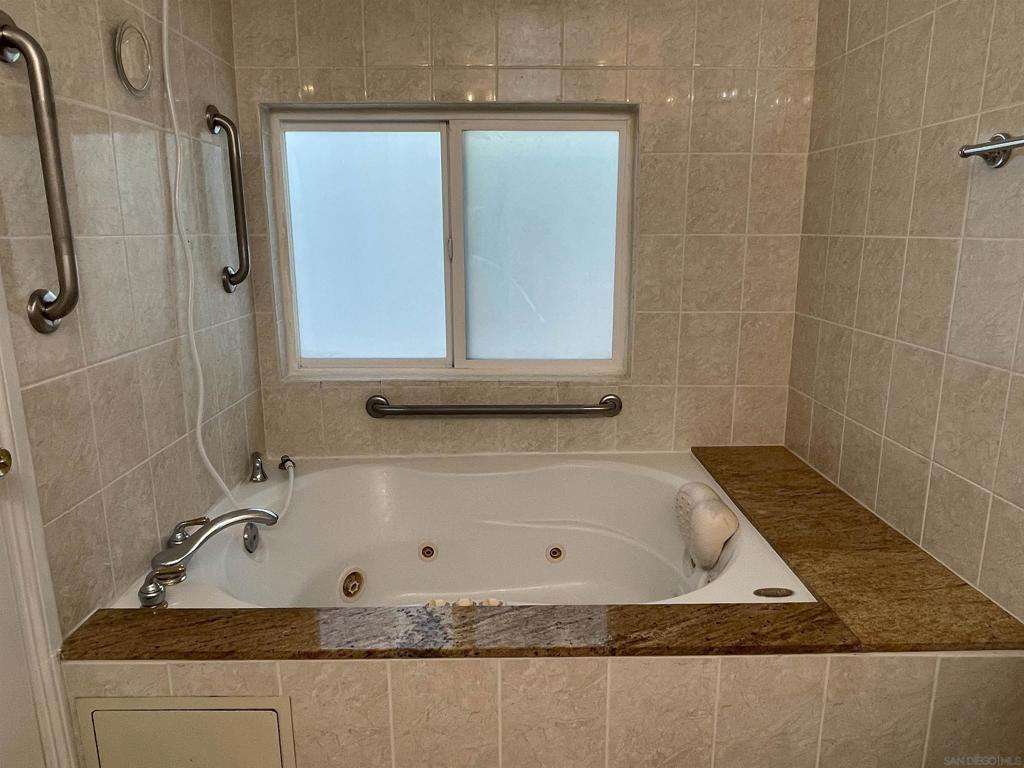 MLS #250032540SD image #13