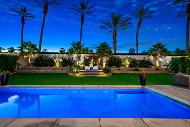 75364 Mansfield Drive, Indian Wells CA: https://media.crmls.org/mediaz/48a65e82-b21b-451b-a9bf-ecd6752fc860.jpg