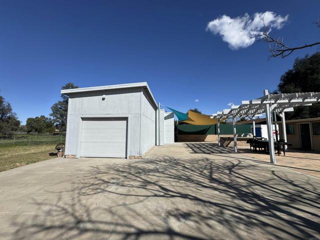 Detail Gallery Image 10 of 54 For 2209 Boundary Ave, Ramona,  CA 92065 - 4 Beds | 2/1 Baths