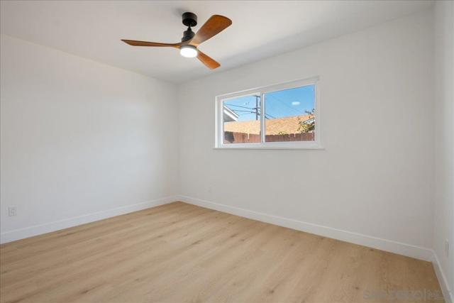 1041 Angelo Dr, National City CA: https://media.crmls.org/mediaz/48a7eac8-bd60-4a61-bdfe-1044a365a0a2.jpg