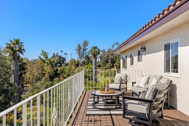 Detail Gallery Image 26 of 37 For 215 Cranston Crest, Escondido,  CA 92025 - 3 Beds | 2 Baths