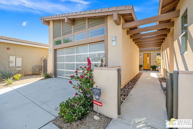 1385 Passage Street, Palm Springs, CA 92262