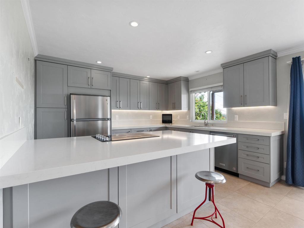 852 Dewitt Avenue - photo 14