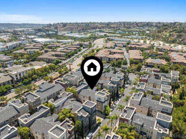 7839 Inception Way, San Diego CA: https://media.crmls.org/mediaz/48aabce2-761d-4981-ae38-9f145e165dc9.jpg