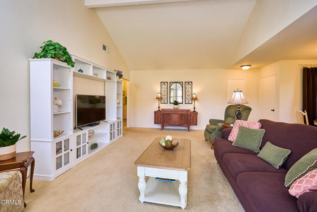 Detail Gallery Image 8 of 58 For 34145 Village 34, Camarillo,  CA 93012 - 2 Beds | 2 Baths