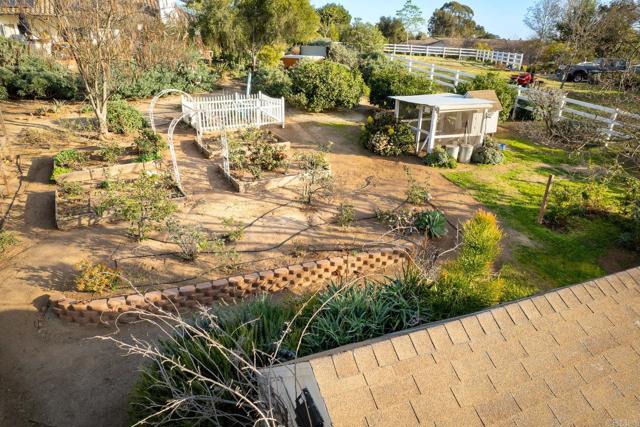 Detail Gallery Image 42 of 58 For 30837 Palomar Vista Dr, Valley Center,  CA 92082 - 4 Beds | 3 Baths