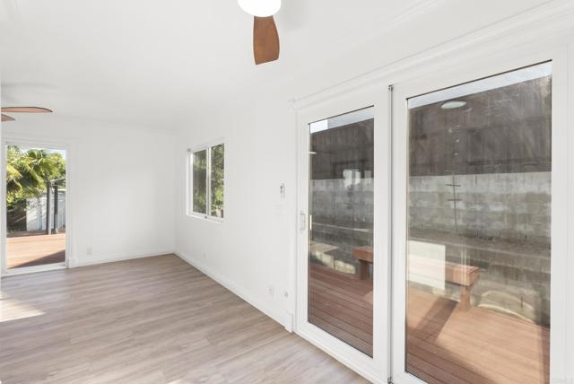 12405 Royal Rd, El Cajon CA: https://media.crmls.org/mediaz/48ab6f50-4253-49d4-8e1d-e1143ca5c49a.jpg