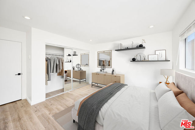1228 14th Street, Santa Monica CA: https://media.crmls.org/mediaz/48ad5ef0-f954-43bd-950d-141df259082c.jpg