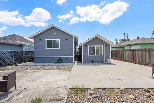 10191021 83rd Avenue, Oakland CA: https://media.crmls.org/mediaz/48aecc05-8056-4f61-9e3e-3ed380616cbe.jpg