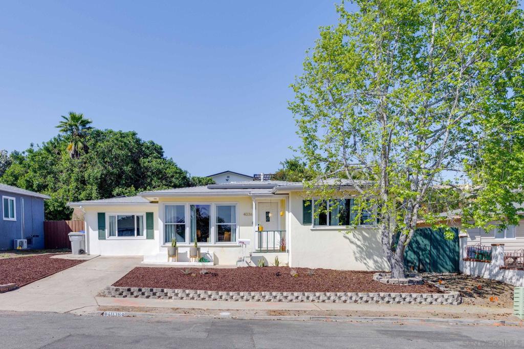 4036 Loma Alta Dr