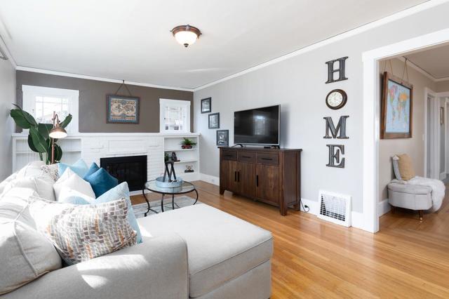 324 N 16th Street, San Jose CA: https://media.crmls.org/mediaz/48af24cd-595e-4730-ae03-ddb7a652f31d.jpg