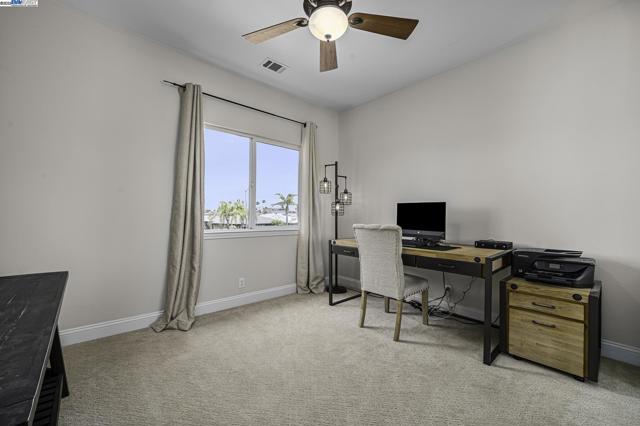 4892 South Pt, Discovery Bay CA: https://media.crmls.org/mediaz/48b057cc-63e0-4cb5-9bfa-0f49663ba926.jpg