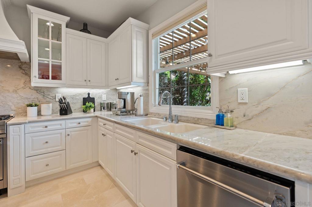 MLS #250037748SD image #26