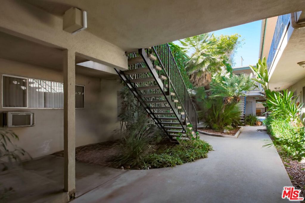 401 Raymond AvenueGlendale img 12
