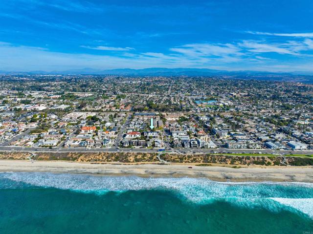 164 Cherry Avenue, Carlsbad CA: https://media.crmls.org/mediaz/48b0e5a1-bb5d-4d20-8917-b1499d37faaa.jpg