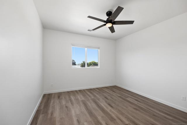 1624 Mauzy Way, El Cajon CA: https://media.crmls.org/mediaz/48b1258e-29a7-4e7a-b140-dfaa0aa16f6b.jpg