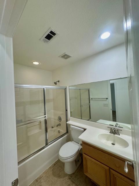 80625 Virginia Avenue, Indio CA: https://media.crmls.org/mediaz/48b368ee-5315-4e73-9d87-6fe48134f2fc.jpg