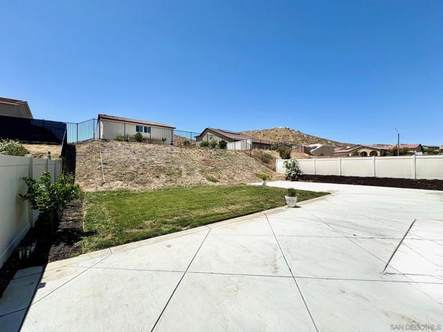 30721 Hawkscrest Drive, Winchester CA: https://media.crmls.org/mediaz/48b3b27d-580e-448f-9260-1f5cfaefc1b2.jpg