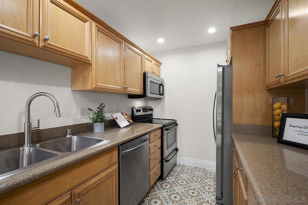 3980 8th Avenue - photo 10