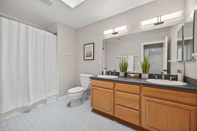 115 Cleveland Court, Ventura CA: https://media.crmls.org/mediaz/48b45785-11c7-44c7-ae5e-9eb5a682e60f.jpg
