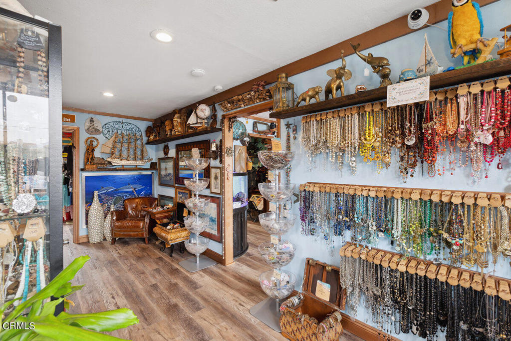 MLS #V1-32754 image #8